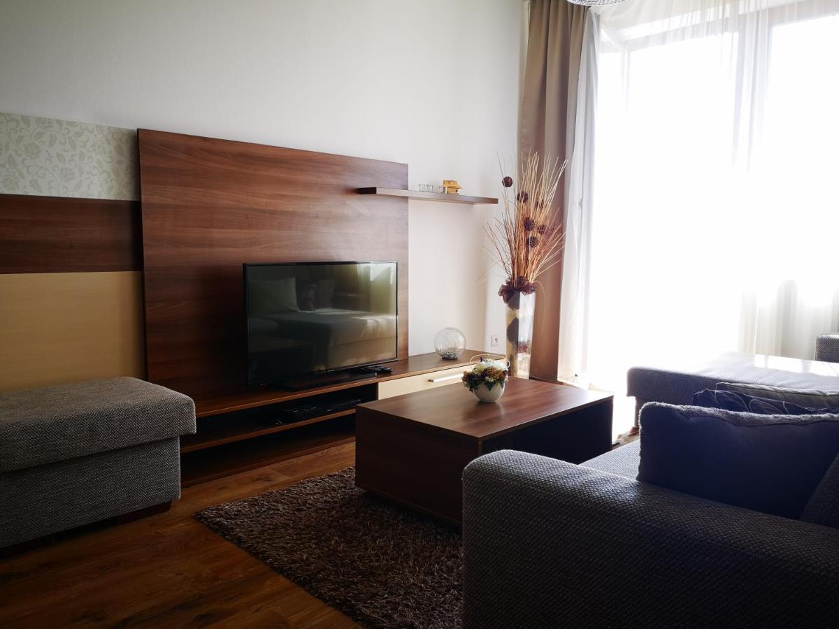 Apartman Laria Велька-Ломница Экстерьер фото